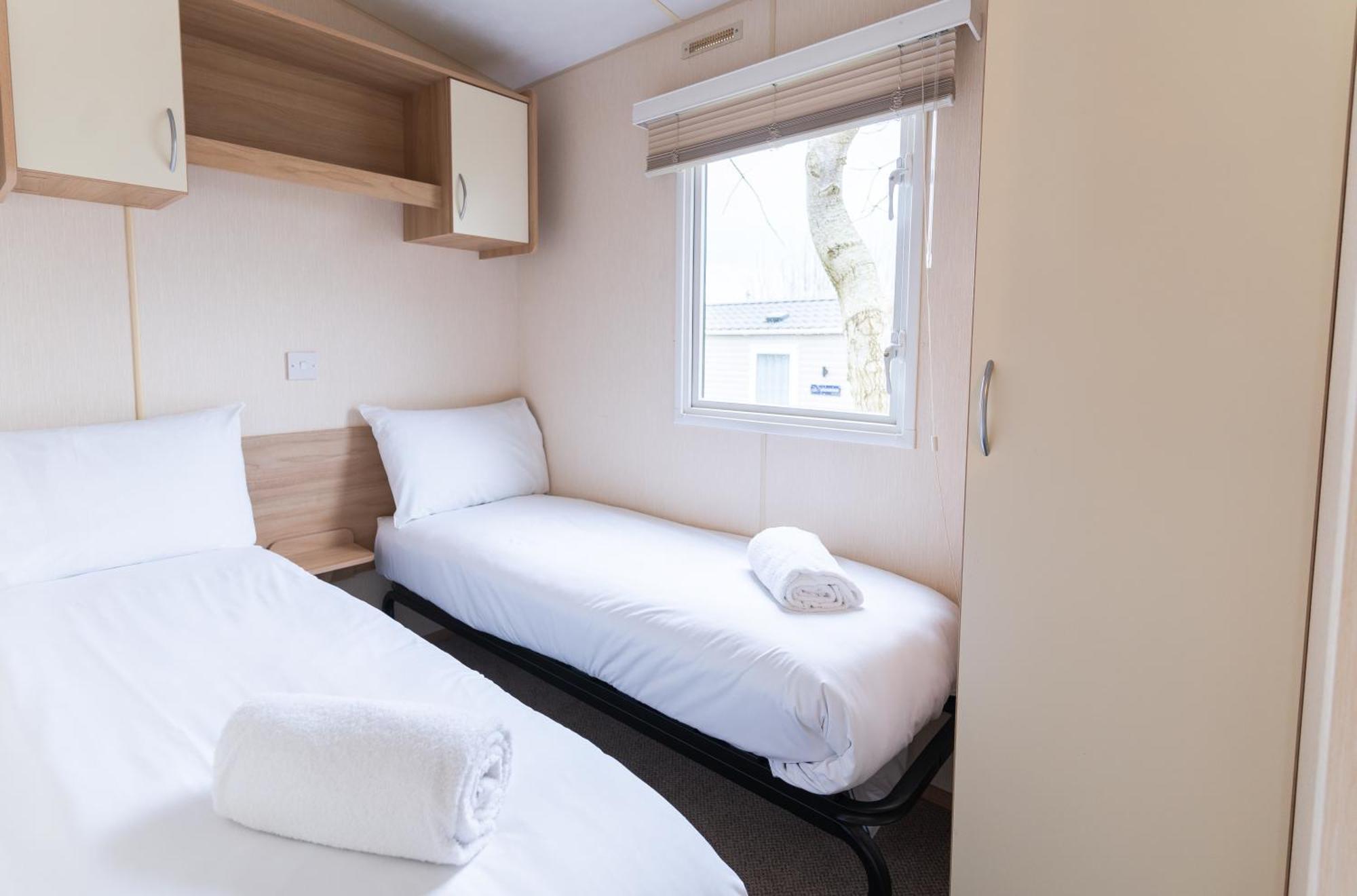Marine Holiday Park リル エクステリア 写真